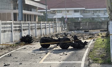 ปัตตานีเดือด!คนร้ายคนร้ายปล้นรถ อบต.ทำคาร์บอมบ์ข้าง สภ.-ที่ว่าการอำเภอปะนาเระ