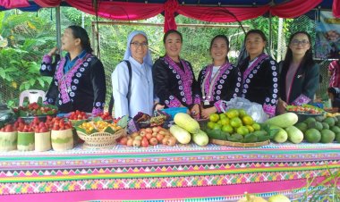 ชาวแม่ลาน้อย จัดงานอาหารโลก โชว์อาหารพื้นเมืองสู่สังคม