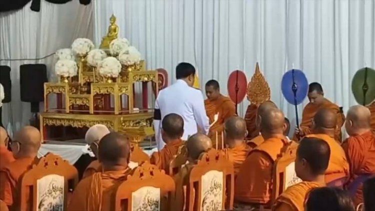 แห่ร่วมฟังพระอภิธรรมศพ ครู-นักเรียน 23 ผู้วายชนม์แน่นวัด