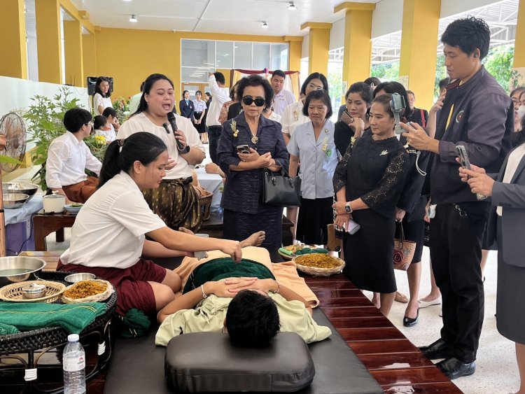 “อภัยภูเบศร”ปลุกคนไทยเรียนแพทย์แผนไทยสืบสาน ต่อยอด รักษาภูมิปัญญาแผ่นดิน