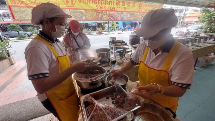 เทศกาลกินเจยะลาผักสดขยับ10บาท ร้านอาหารเจคงขายราคาเดิม