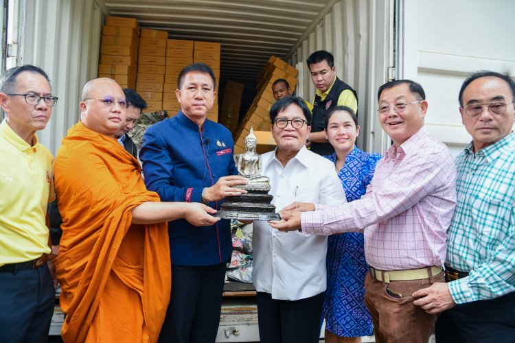 พ่อเมืองชลบุรี เปิดกรุ พระพุทธสิหิงค์ พระปิดตา 5 เสือ รุ่นสร้างหลักเมืองหารายได้สร้างศาลหลักเมืองชลบุรี