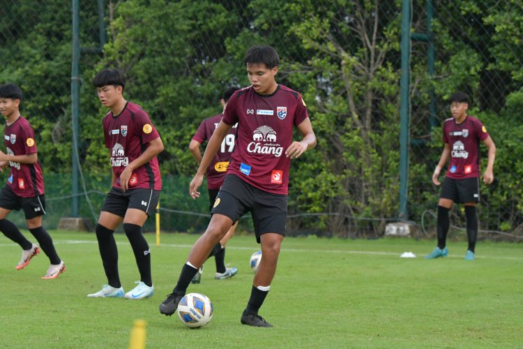 ดึงสองแข้งจากบาเยิร์น สมทบทีมชาติไทย U17 สู้ศึกชิงแชมป์เอเชีย