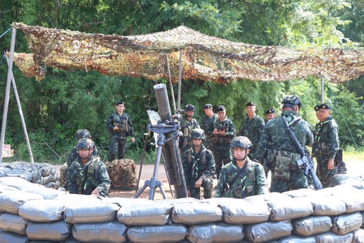 ผบ.กกล.นเรศวร ติดตามสถานการณ์ในพื้นที่ แนวชายแดนไทย-เมียนมา อ.แม่สอด