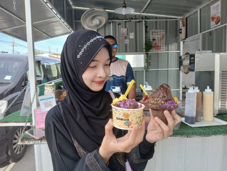 เอ๊ะได้แล้ว ฮาริสบิงซู นราธิวาส ราคาหลักสิบ อร่อยหลักร้อย เริ่มต้น 15บาท