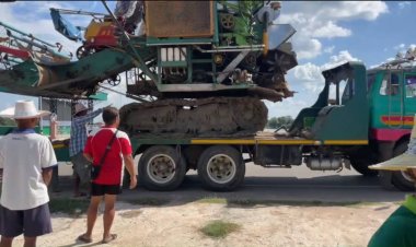 ชาวนาเดือดร้อนหลังรถเกี่ยวข้าวเทงานอ้างเกี่ยวยากนำรถหนีต่อหน้า