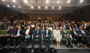 คปภ. เพื่อสังคม เปิดฉาก สังคมอุดมศึกษา เข้ารั้วมหาวิทยาลัยให้ความรู้เส้นทางอาชีพธุรกิจประกันภัย