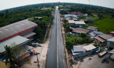ชาวพระลับเฮ ถนนลาดยางเชื่อมเลี่ยงเมือง-บ้านผือ-ดอนหัน