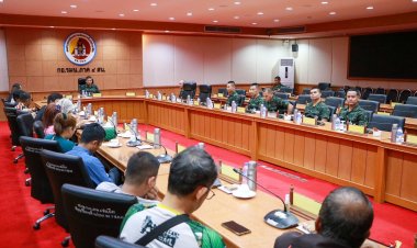 แม่ทัพภาคที่ 4 พบปะคณะสื่อมวลชน 3 จชต. แลกเปลี่ยนมุมมองการสื่อสาร