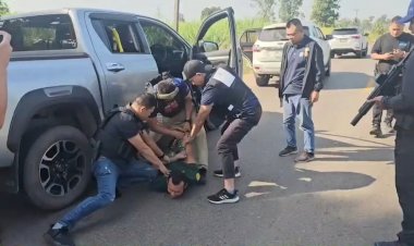 ตำรวจภาค 4 ตามรวบ อดีตลูกจ้างป่าไม้ร่วมกับพวก 5 คน ปล้นปืนและไม้พะยูง