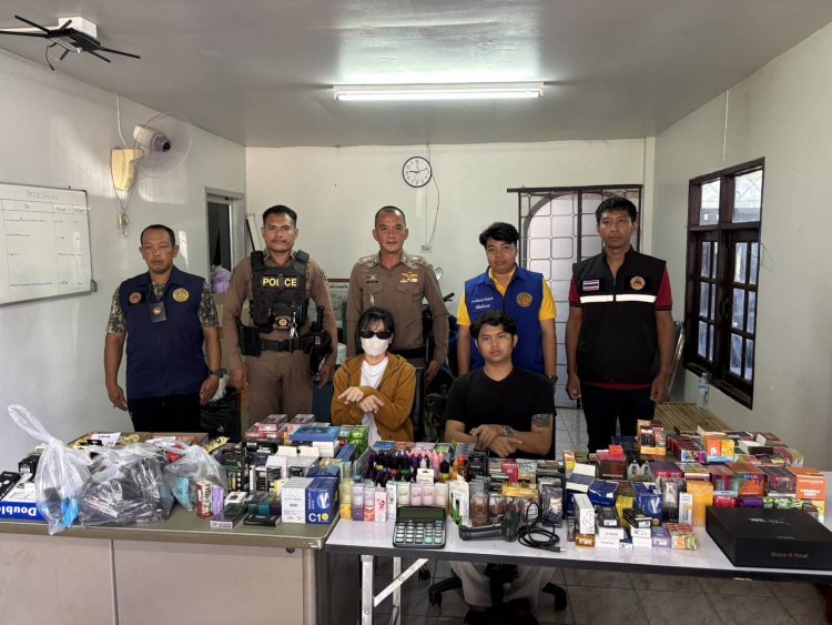 นอภ.ศรีมหาโพธิ ร่วมตำรวจบุกจับบุหรี่ไฟฟ้าได้คาหอพักขณะเตรียมขนย้าย