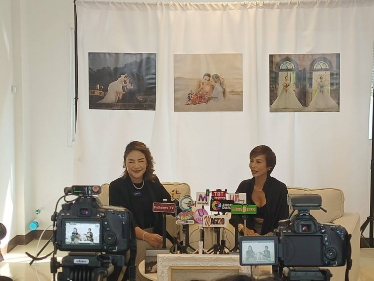 “โค้ชเรย่า”บินลัดฟ้าจากออสเตรเลีย แต่งงานคู่รัก LGBTQ (ยูริ)ฉลองไทยประกาศ “สมรสเท่าเทียม” ผ่าน พ.ร.บ แล้ว