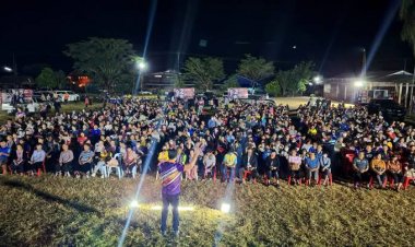 “รองเอ็ด”ลงพื้นที่เปิดเวทีปราศรัยใหญ่อ้อนคนแม่ปะ-มหาวัน เทคะแนนเลือกนายกอบจ.แม่สอด