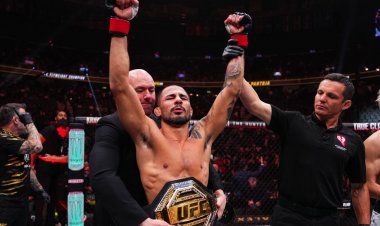 "ปานโตจา" ป้องกันแชมป์หลังรัด "อซากุระ" หลับยก 2 ,รัคห์โมนอฟ ยังไร้พ่าย ศึก UFC 310