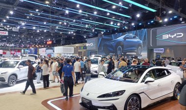 ยอดจอด 5 หมื่นคัน เงินสะพัดกว่า 5.5 หมื่นล้าน