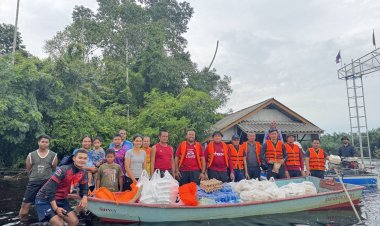 องค์กรไทยพุทธนราฺวาส เปิดโรงทานทำข้าวกล่องและน้ำดื่มช่วยเหลือเหยื่อน้ำท่วมนราฯ