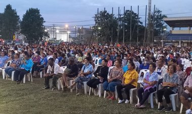 ชาวแม่สอดกว่า 2 พันคนแห่ฟัง "รองเอ็ด"ปราศัยโค้งสุดท้ายศึกชิงนายกอบจ.ตาก