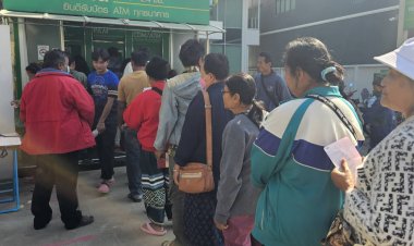 เกษตรกรอำนาจเจริญแห่กดเงินแน่นธกส.ขอบคุณรัฐบาลจ่ายเงินช่วยเหลือชาวนา