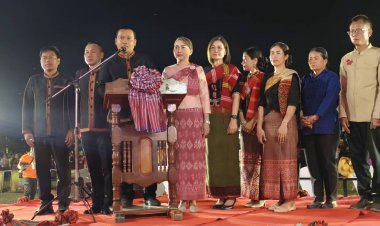 อร้าอร่ามงามตา "สักการะพระใหญ่ ไหว้ศาลหลักเมือง รุ่งเรืองศิลาลาด 28 ปี"