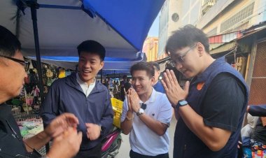 "เท้ง" ควง"ไอซ์- นนท์- ปอนด์"ลงพื้นที่ตลาดสดแม่สอด สวัสดีปีใหม่ 2568