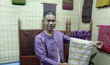 "ธีรเดช" YOUNG OTOP บุรีรัมย์ นำภูมิปัญญาผ้าไทยต่อยอดสินค้าสู่สากล