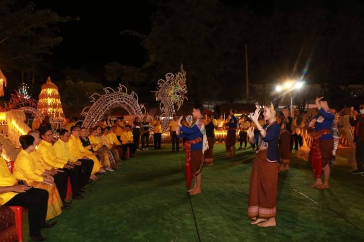 ประเพณีฮีตสิบสองเฉลิมฉลองวันสถาปนาอำนาจเจริญครบรอบ 31 ปี