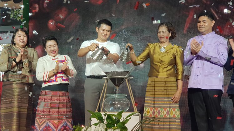 ผู้ว่าฯน่าน ชวนจิบกาแฟ สัมผัสลมหนาว กับ งาน Nan Coffee’s Day 2025 ตอกย้ำคุณภาพกาแฟเมืองน่าน สู่ตลาดสากล