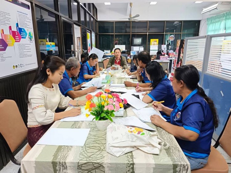 พัฒนาชุมชนยางชุมน้อยประชุมกระตุ้นการทำงานสัมฤทธิผลทุกระดับ