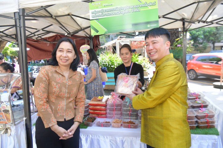 ปิดฉากมหกรรม “Co-op Market Fair"ยอดขายสินค้าทะลักเงินสะพัด