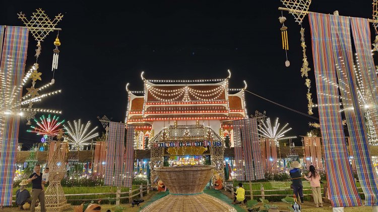 สวยงามตระการตา!วัดบ้านโจด ประดับ ไฟ แสง สี เฉลิมฉลองพระอุโบสถรับปีใหม่