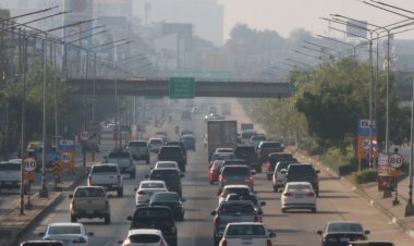 ขอนแก่นฝุ่นพุ่งสูงปี๊ด แดงแป๊ด แนะสวมใส่หน้ากากอนามัยที่โล่ง