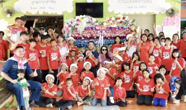 สมาคมการค้าไทย-จี๋หลินส่งความสุขปีใหม่ให้กับเด็กๆหมู่บ้านเด็กคุณพ่อเรย์