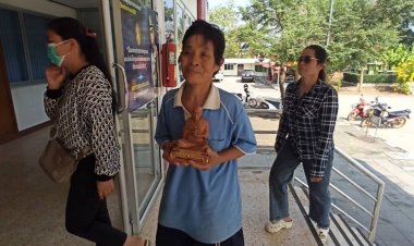 ยาย 69 ปีอุ้มพระขึ้นโรงพักถูกแก๊งมิจฉาชีพข่มขู่ขายพระสูญเงิน 1.6 พันบาท