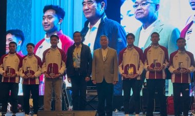 คืนสู่เหย้ากรีฑาไทย 127ปี  อดีตนักวิ่งรุ่นลายคราม ตบเท้าร่วมงานตรึม