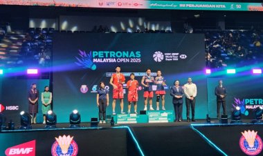 "บาส-เฟม" ล้มคู่มือ 1 โลกจีนซิวแชมป์แบดมินตันศึกมาเลเซีย โอเพ่น