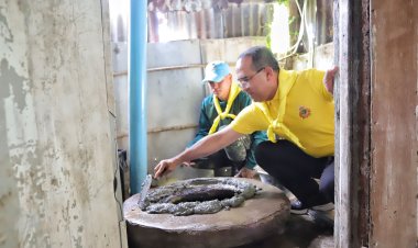 พ่อเมืองปทุมฯเดินหน้าเปลี่ยนโถส้วมแบบนั่งยองเป็นแบบนั่งราบบรรเทาทุกข์ผู้สูงอายุ