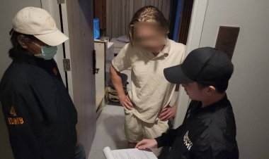 ตำรวจรวบหนุ่มโปแลนด์ข้อหาอนาจารตีก้นหญิงสาวยในร้านสะดวกซื้อ