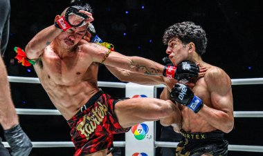 เดือดเวทีไหม้! “อาคีฟ” ศอกกลับดับไฟ “ผึ้งหลวง” คว้าสัญญา ONE