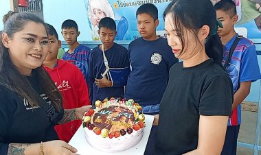 "กามิน"สาวเกาหลี ดาวดัง ติ๊กต๊อก บุกเซอร์ไพรส์ร่วมกิจกรรมที่โรงเรียนบ้านป่าเลา