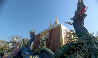 กราบไหว้พระธาตุ ร่วมบวงสรวง “สถูปพระธาตุพนม” เป็นสิริมงคลคนปีวอก