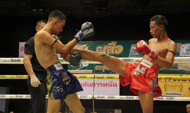 "ยอดเหล็กแหลม"สับศอกทัดมาลาลงกลางจุดหน้าผาก"นำโชค" หลับกลางอากาศ