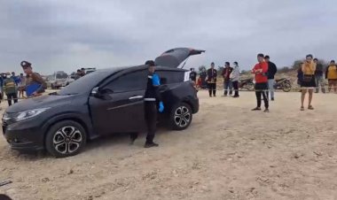 สลด!สาวสวมชุดกี่เพ้าป่วยโรคซึมเศร้ารมควันดับคารถเก๋ง