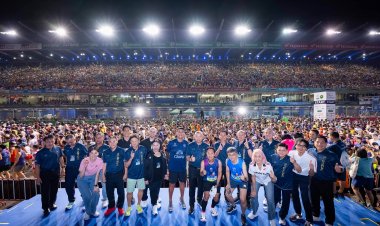 "บุรีรัมย์ มาราธอน" ฉลองความสำเร็จ งานวิ่งอินเตอร์คว้าหัวใจนักวิ่ง-กองเชียร์" 6.5หมื่น