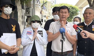ครอบครัว “ก๋วยเตี๋ยวโฮวเด้ง-มาเฟียปลาเผา“ร้องกองปราบฯร้านจยย.โพสต์ปืนข่มขู่
