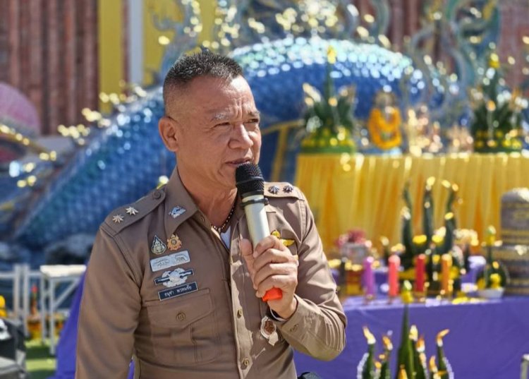 ตำรวจทำดีด้วยหัวใจ “ร.ต.ท.อนุชา” จับไมค์ชวนเที่ยวเมืองธรรม “พระธาตุพนม”