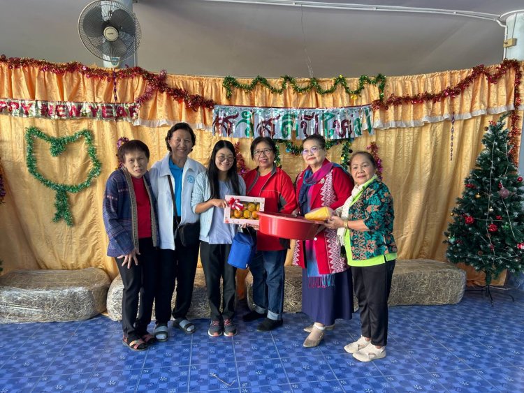 ชุมชนมณีไพรสณฑ์ จัดสวัสดีปีใหม่ 2568 มอบของขวัญและจัดเลี้ยงอาหารผู้สูงอายุ