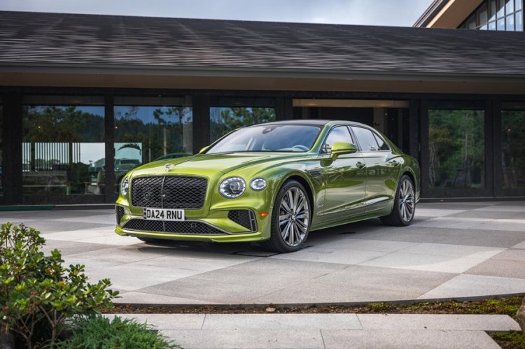 New Flying Spur Speed แกรนด์ทัวเรอร์ระดับซูเปอร์คาร์แบบ 4 ประตูทรงสมรรถนะที่สุด