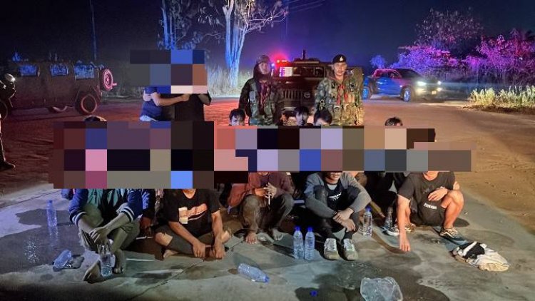 ทหารราชมนูสกัดจับ 32 ชาวอินโดฯลักลอบเข้าไทย