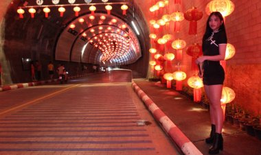 กระแสมาแรง!นทท.แห่เที่ยวตามรอย"โคมไฟตรุษจีนอุโมงค์เบตงมงคลฤทธิ์"