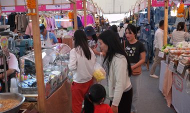 "ธีรรัตน์" ลุยอีสาน ประเดิมจัดงาน "โอทอป" ภูมิภาคอุดร